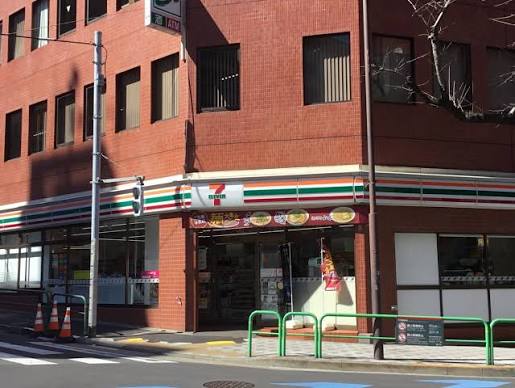 コンビニ　セブンイレブン九段南大妻通り店（コンビニ）まで155m