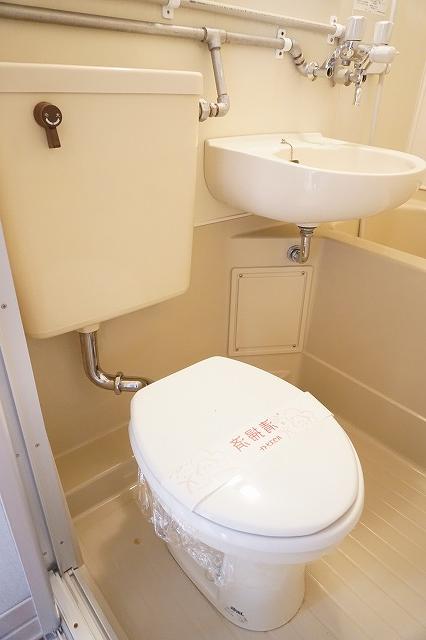 トイレ　トイレ