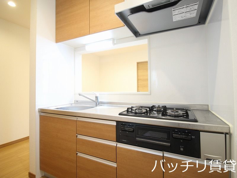 キッチン　画像は同型タイプの為、現状を優先致します
