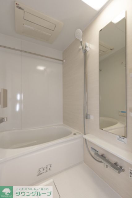 バス・シャワールーム　※写真は同タイプ住戸です。