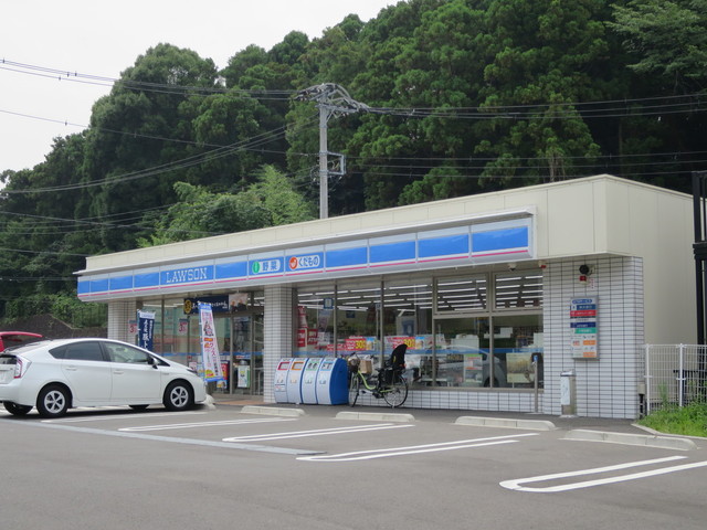 コンビニ　ローソン 明治学院大学南門前店（コンビニ）まで2276m