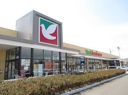 スーパー　ヨークベニマル富沢西店（スーパー）まで585m