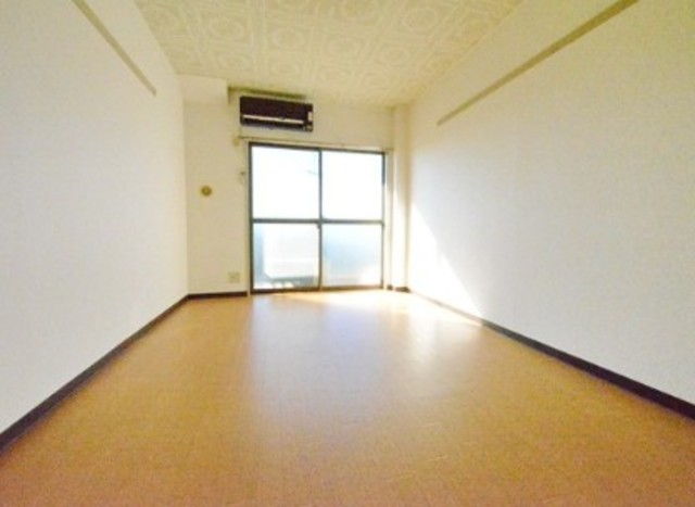 居室・リビング　別部屋参考写真。