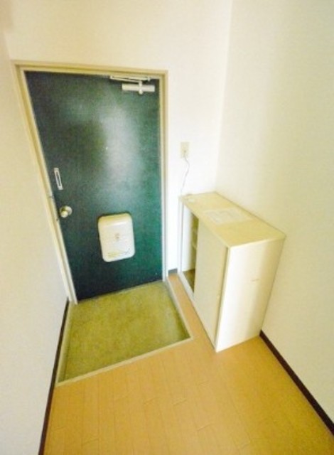 玄関　別部屋参考写真。