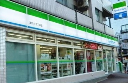 コンビニ　ファミリーマート（コンビニ）まで223m
