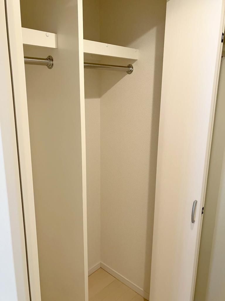 収納　☆エレベーター☆