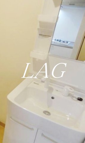 洗面設備　独立洗面台です。