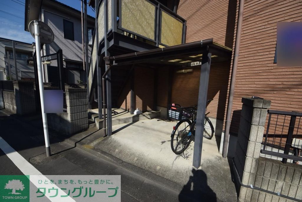 駐車場　駐車場