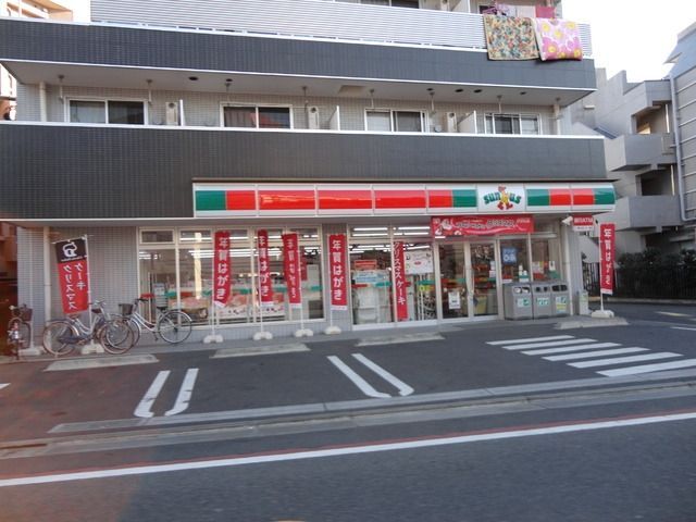 コンビニ　サンクス（コンビニ）まで130m