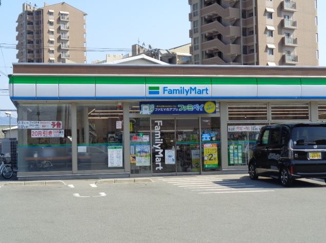 コンビニ　ファミリーマート 久留米宮ノ陣店（コンビニ）まで1213m