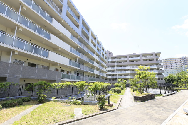URルネシティ脇浜町の外観写真