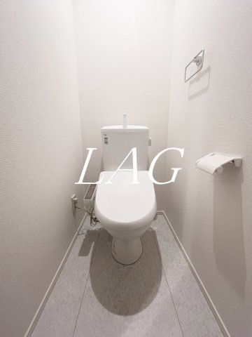 トイレ　トイレです。（同仕様設備です。）