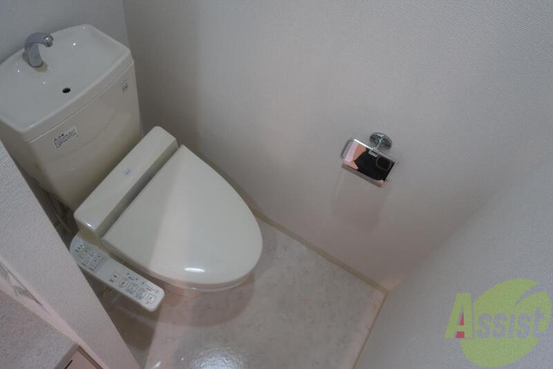 トイレ　すっきりとした使いやすいトイレです