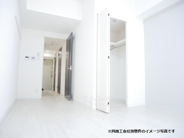 南海本線 七道駅 徒歩5分 6階建 築6年の居間写真