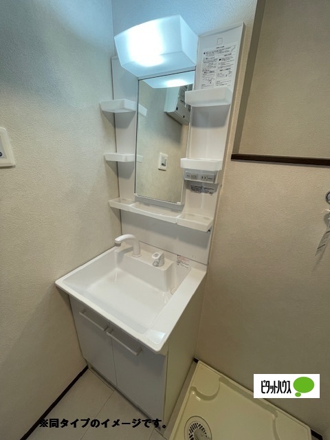 ＪＲ奥羽本線 東根駅 徒歩14分 2階建 新築の内装写真