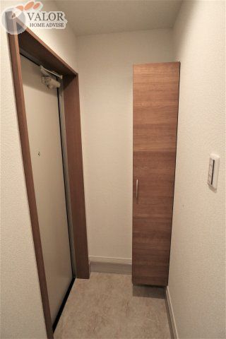京急本線 鶴見市場駅 徒歩9分 3階建 築8年のトイレ写真
