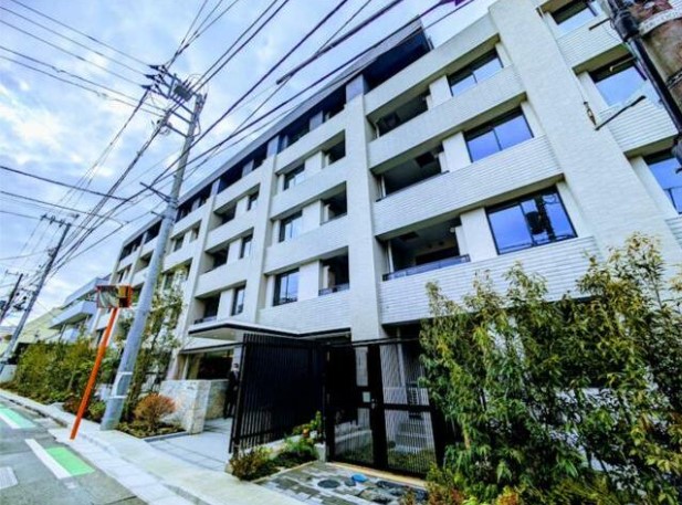 ブランズ牛込柳町
