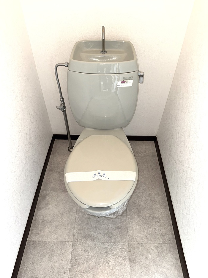 ヒルズアクレイムのトイレ写真