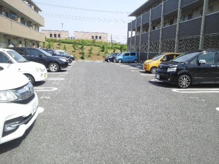 駐車場　別号室参考写真です