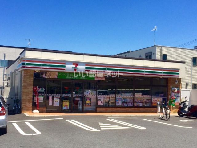 コンビニ　セブンイレブン 名古屋比良1丁目店（コンビニ）まで524m