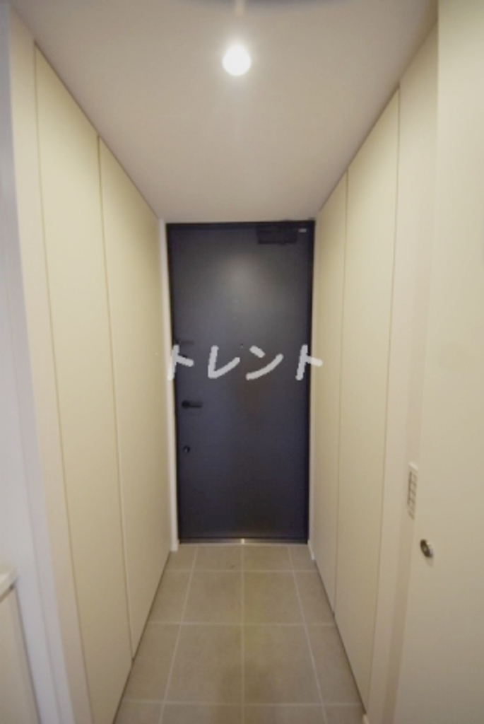 プライムメゾン浅草橋の玄関写真