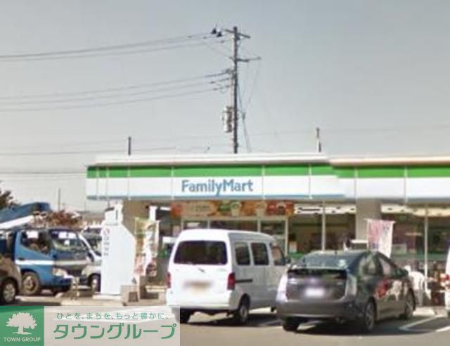 コンビニ　ファミリーマート緑が丘店（コンビニ）まで390m