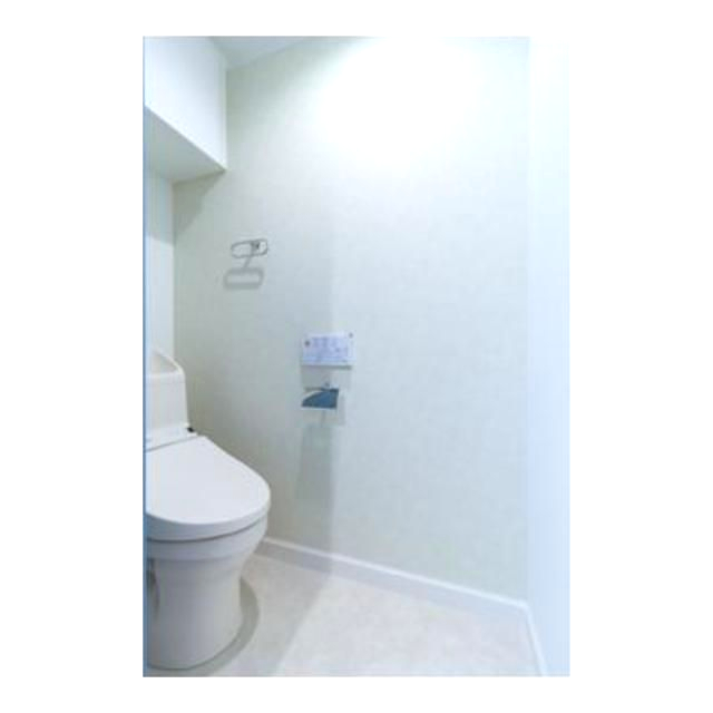 トイレ　ゆったりとした空間のトイレです