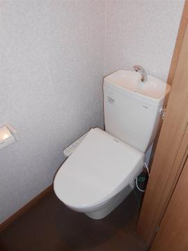 M102のトイレ写真