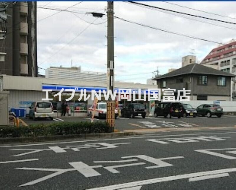 コンビニ　ローソン岡山門田屋敷店（コンビニ）まで189m