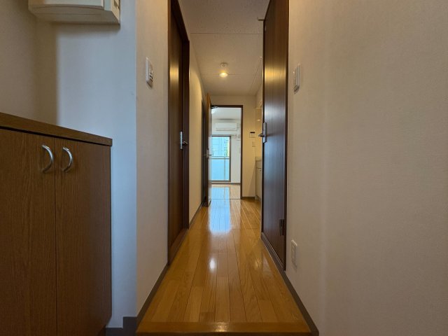 その他部屋・スペース　明るい色調の室内です