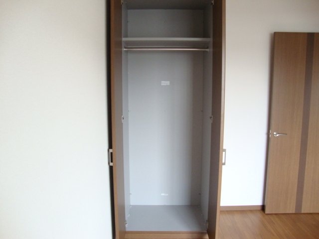 収納　※同タイプの部屋写真です