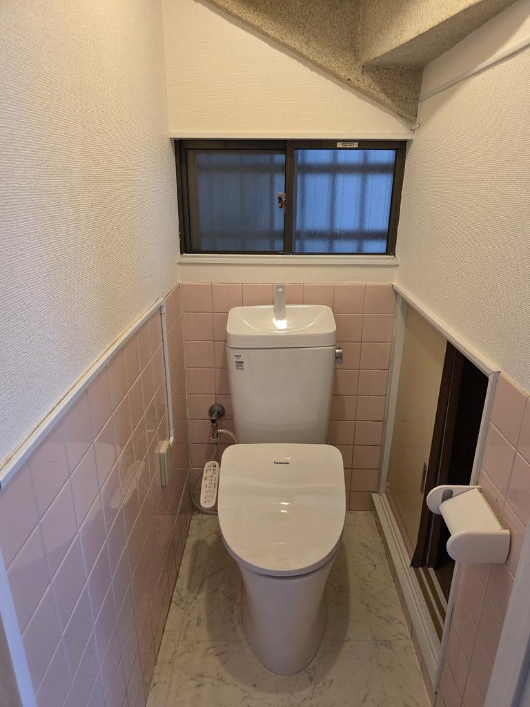柿の木坂1丁目戸建てのトイレ写真