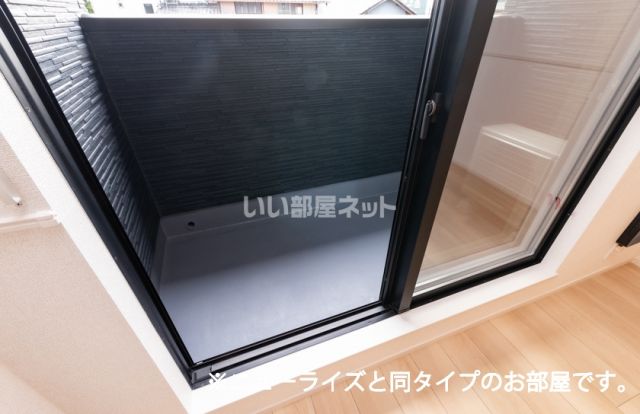 カーサ シトラス仏生山IIIの内装写真