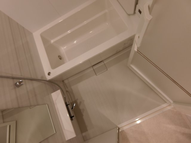 バス・シャワールーム　別室参考写真です