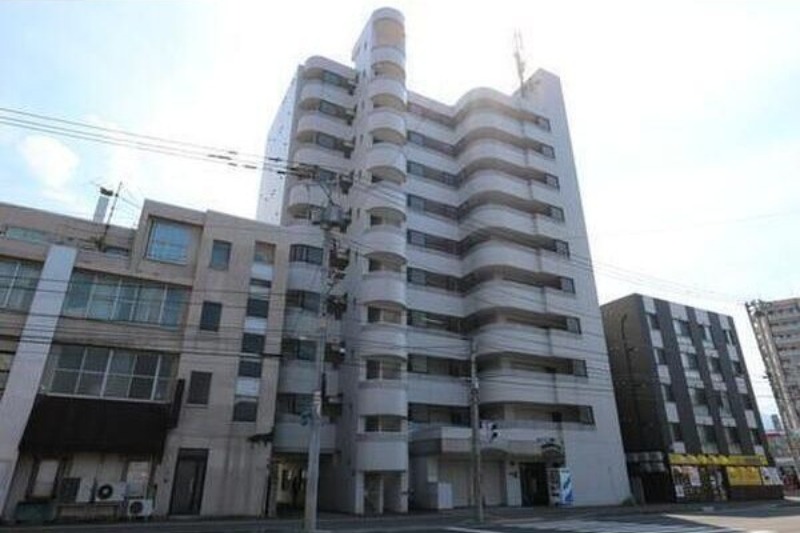 地下鉄東西線 西２８丁目駅 徒歩4分 築39年