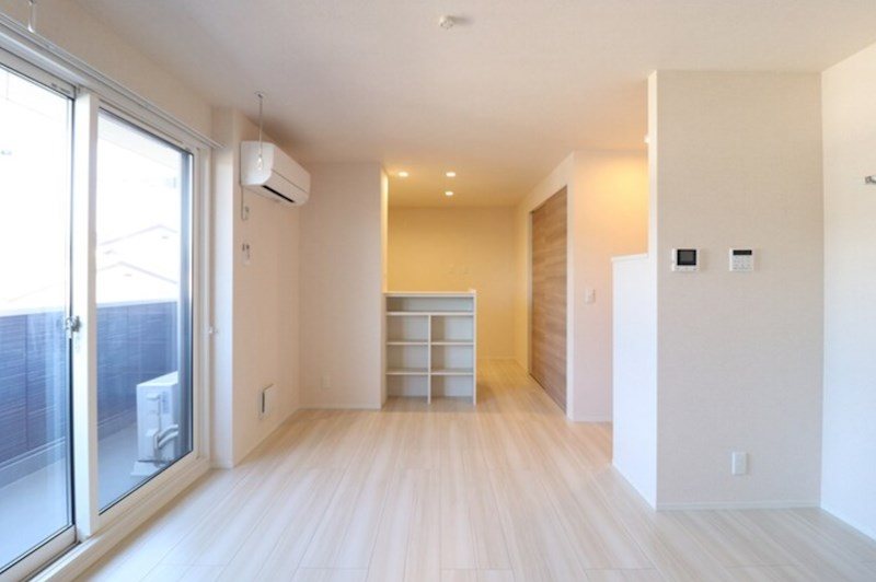 居室・リビング　同物件別部屋参考写真