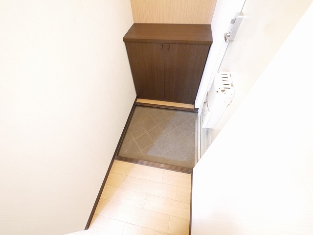 玄関　シンプルで使いやすい玄関です