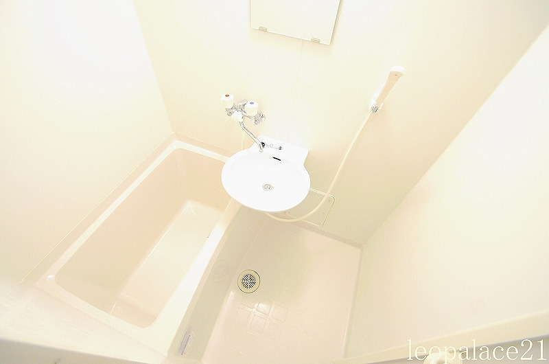 【Aoiのバス・シャワールーム】