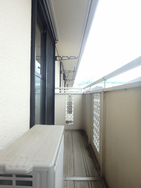 バルコニー　図面と現状に相違がある場合には現状を優先