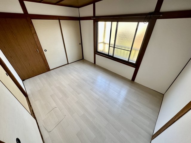 三宅中4丁目テラスの居間写真