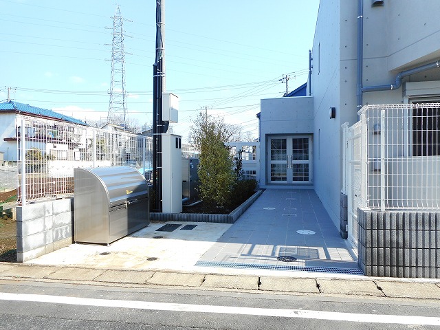 エントランス　オートロックエントランス