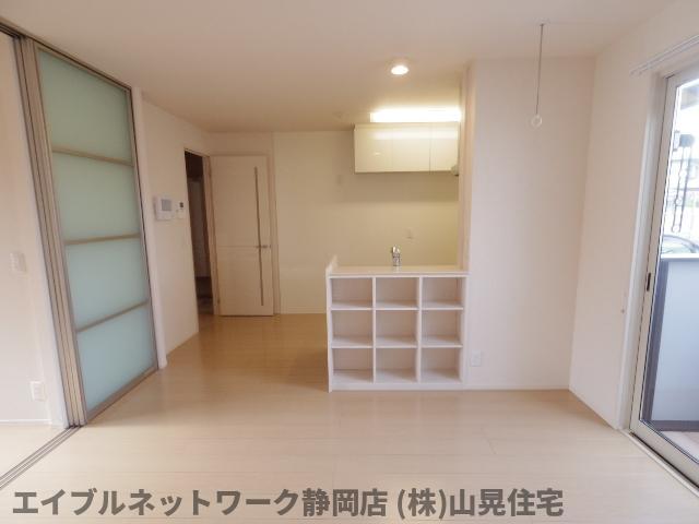 居室・リビング　使いやすいリビングです
