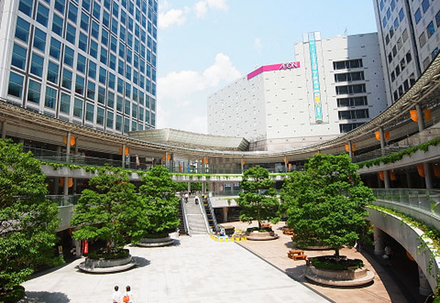 ショッピングセンター　品川シーサイドフォレスト（ショッピングセンター）まで372m