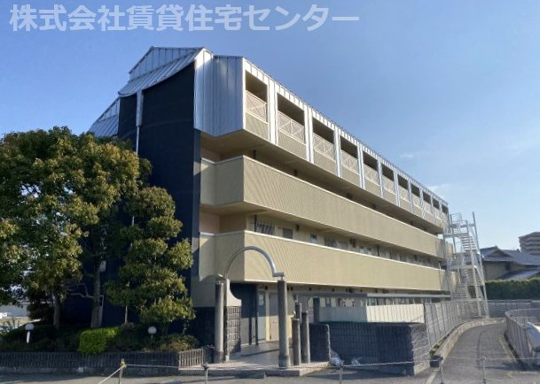 カーサー川口の建物外観