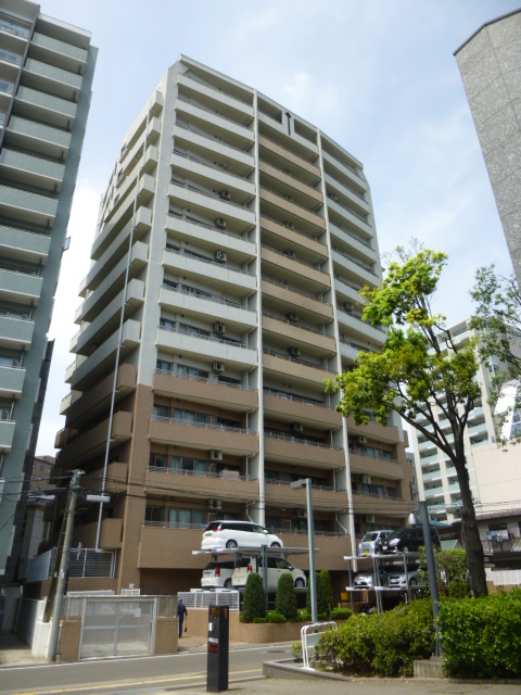 グローリオ本町銀杏坂の建物外観