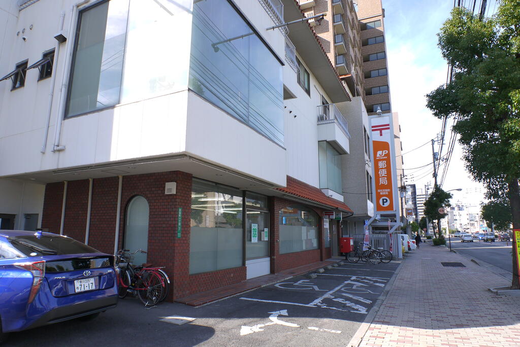 郵便局　高松宮脇町郵便局（郵便局）まで338m