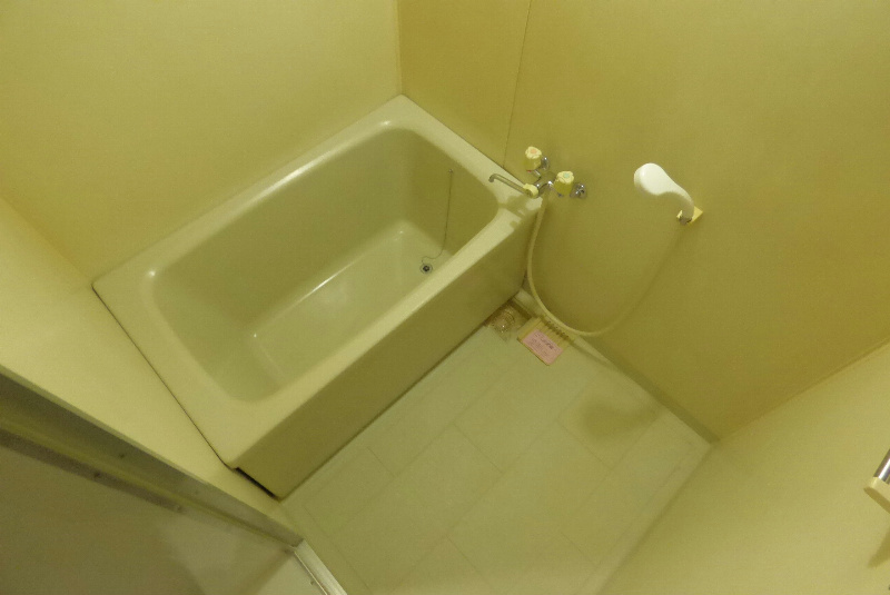 バス・シャワールーム　☆広々とした浴室☆