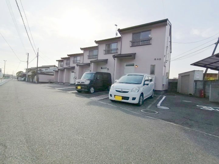 パークハイツツカサ　A棟の建物外観