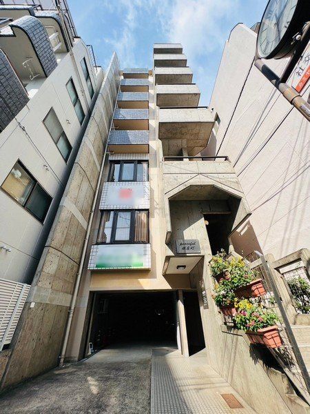 ピースフル銀屋町の建物外観