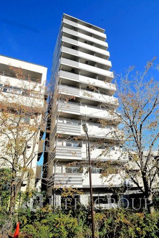 豊島区高田のマンションの建物外観